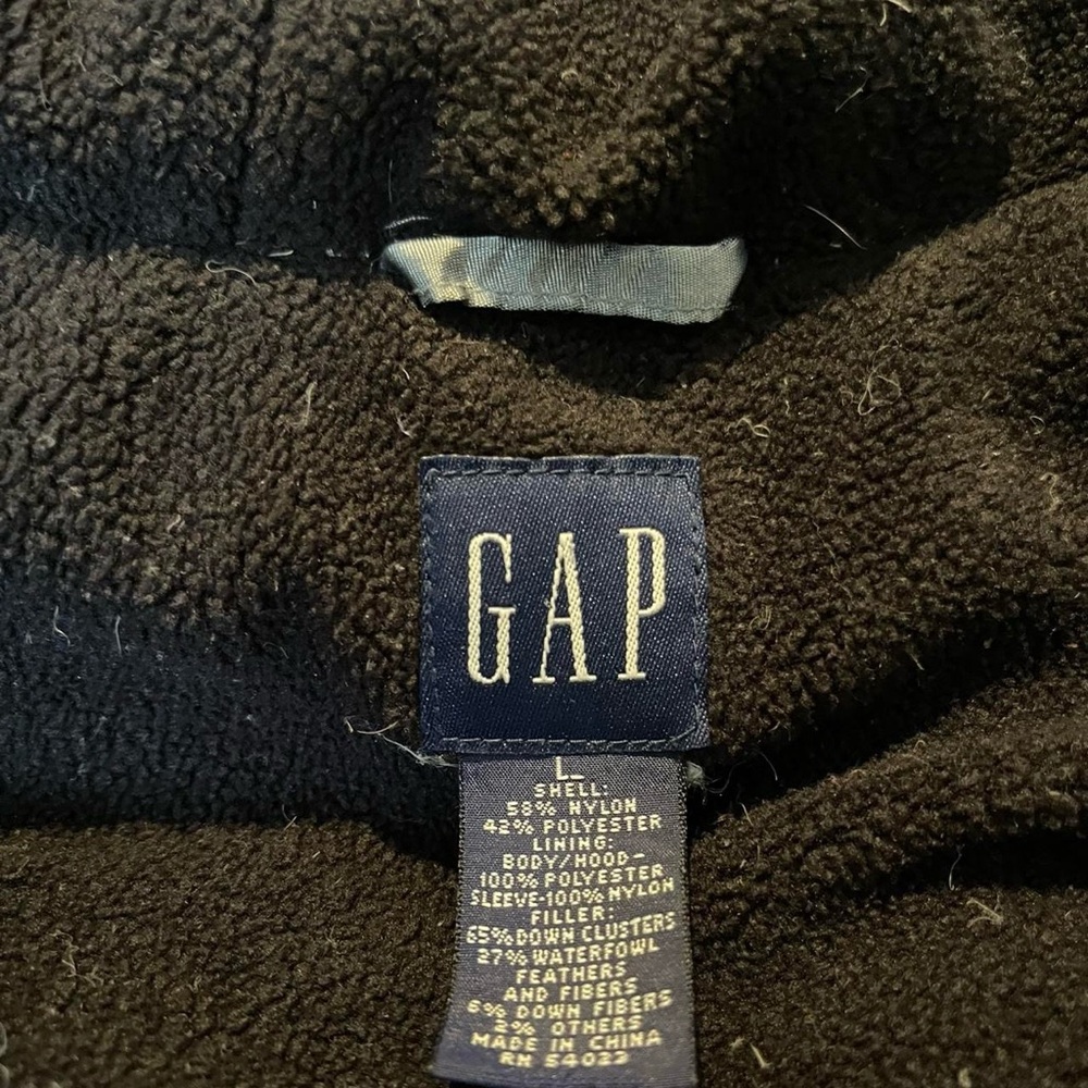 GAP Kids Metallic Silver Puffer Coat - Picture 4 of 7